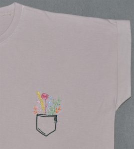 تیشرت جیب پر گل - تصویر 2